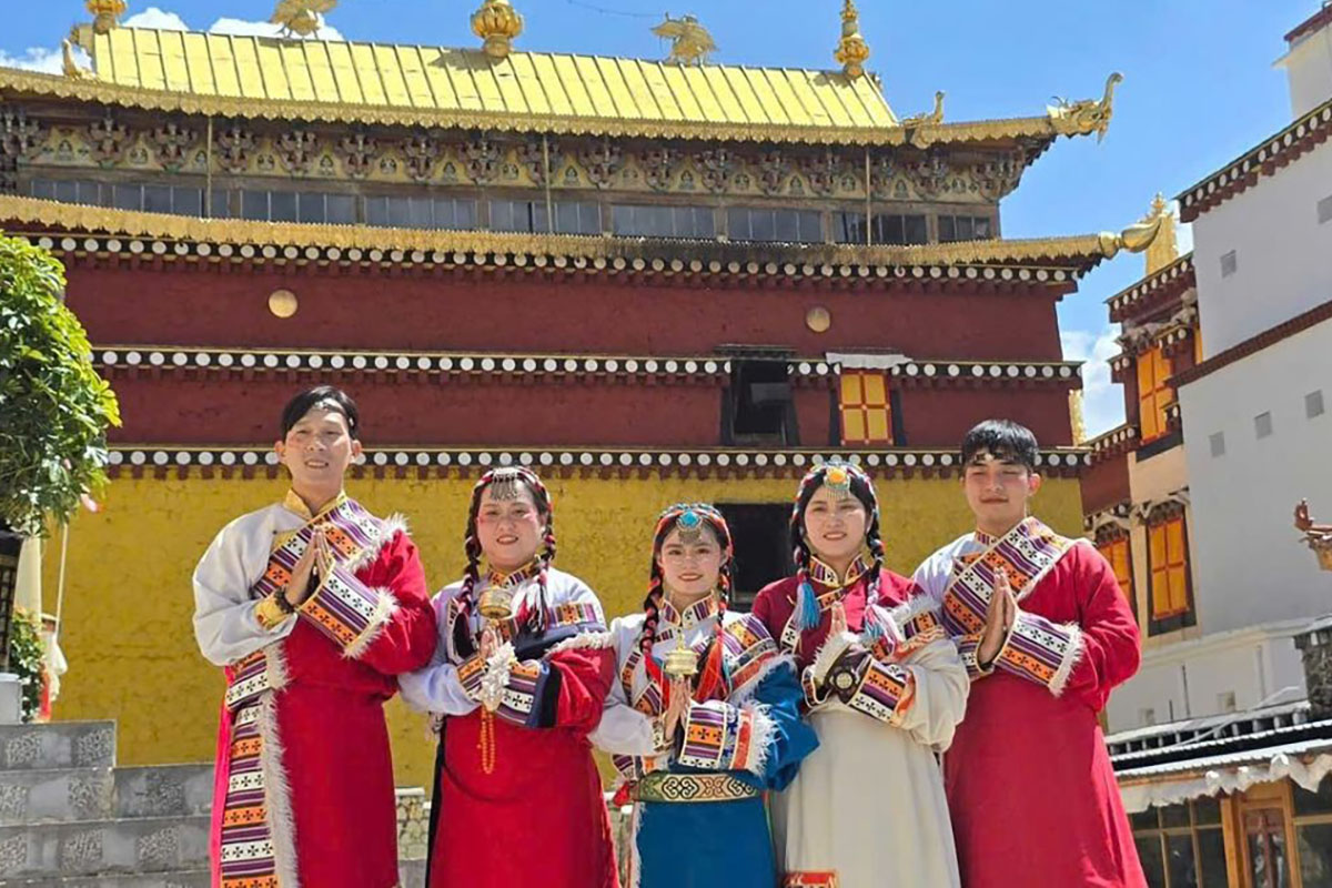 Du lịch Lệ Giang Shangrila